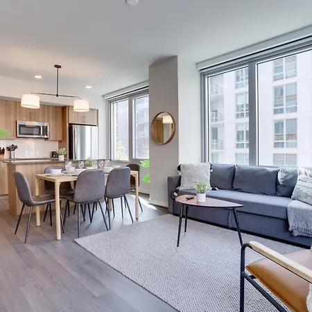 Stylish Condo At Clarendon With Rooftop Views Arlington Esterno foto