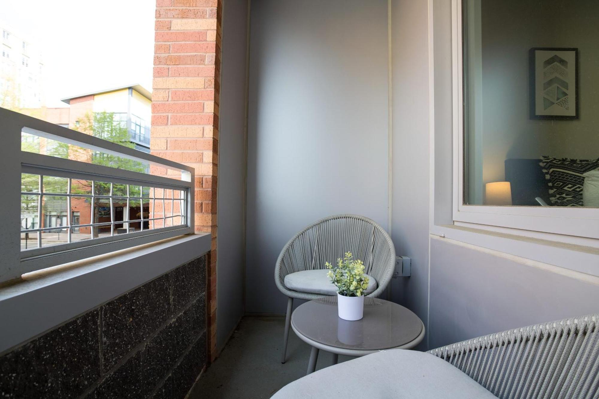 Apartment Stylish At Clarendon With Rooftop Views Arlington
